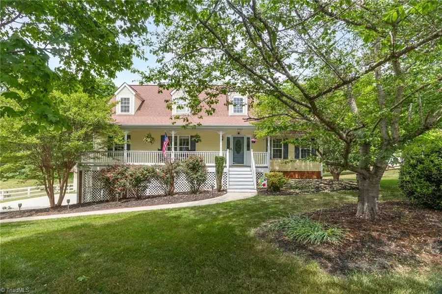 9321 Deer Path Lane, Kernersville, NC 27284 - #2