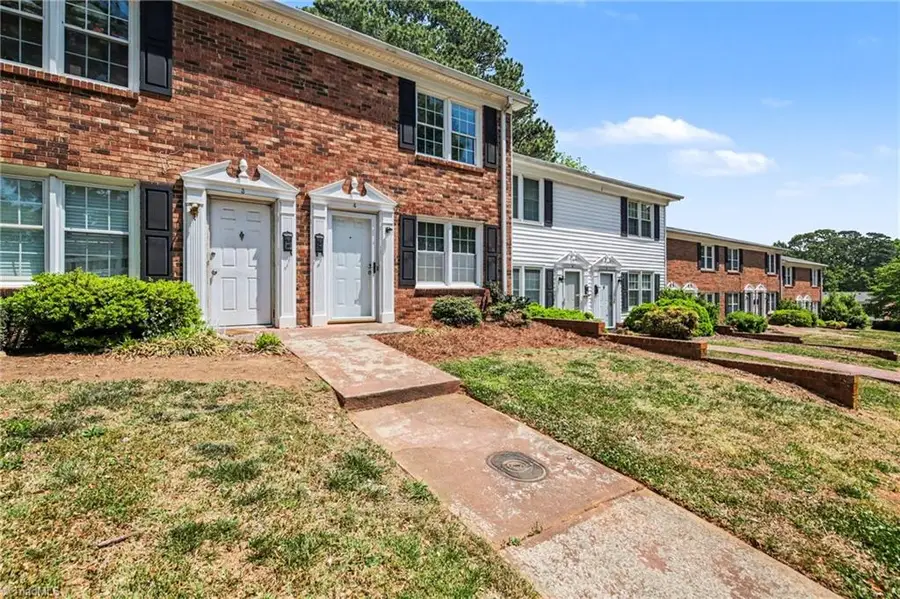 311 Salisbury Street #4, Kernersville, NC 27284 - #3