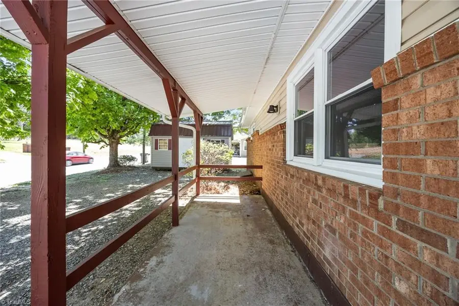 1138 Liberty Drive, Thomasville, NC 27360 - #3