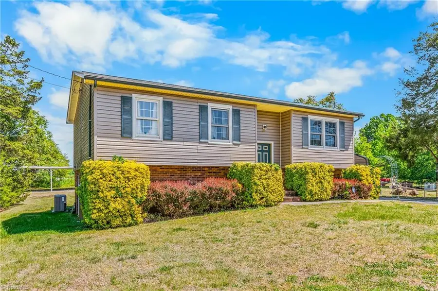 3505 Maxton Trail, Winston Salem, NC 27107 - #2