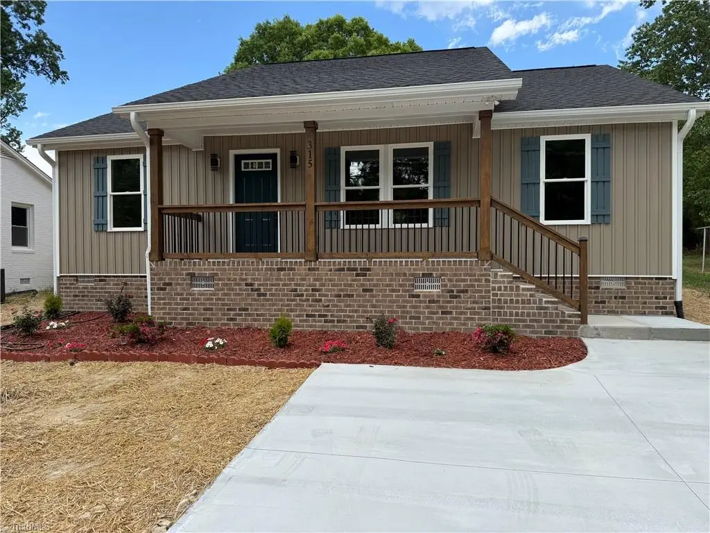 315 Small Street, Thomasville, NC 27360 - #1