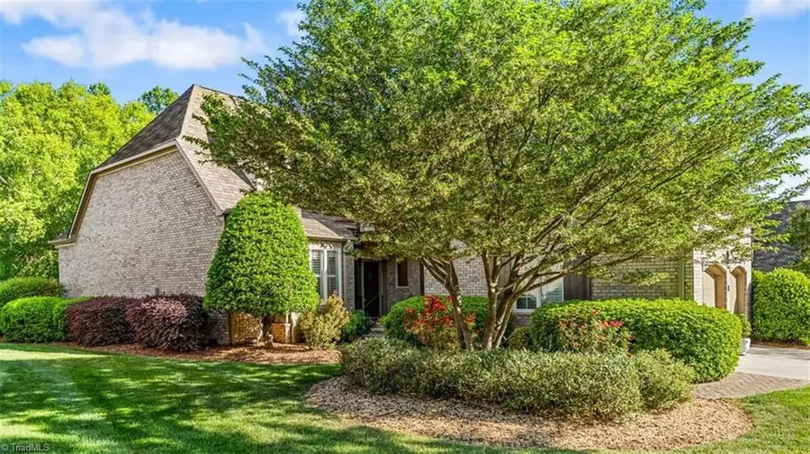 19 Creswell Court, Greensboro, NC 27407 - #2