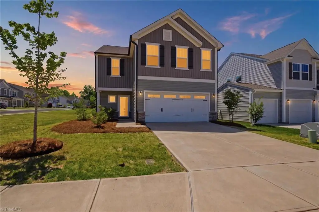 146 Centerpiece Drive, High Point, NC 27265 - #1