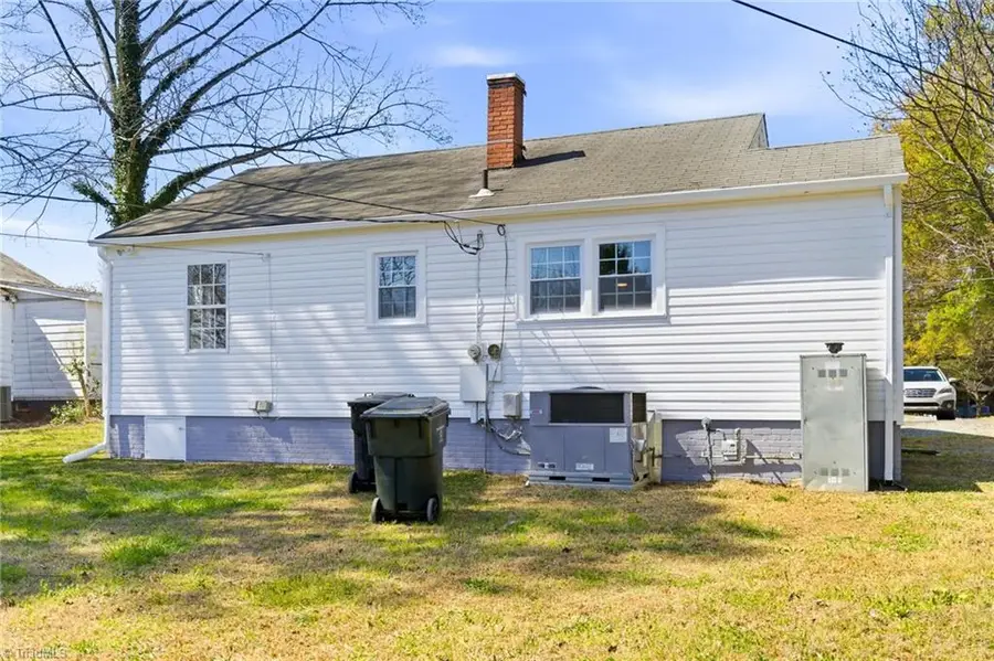 510 Delaware Avenue, Burlington, NC 27217 - #3