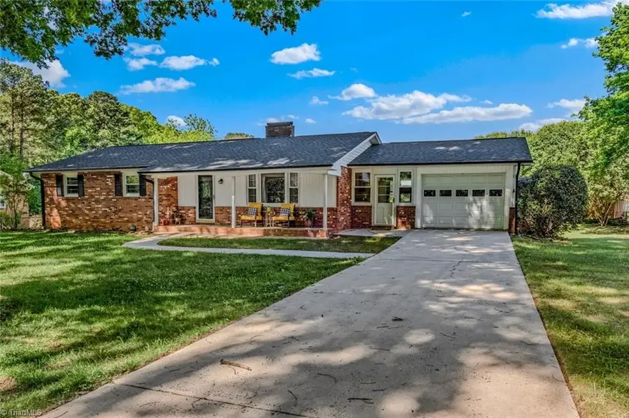 3000 Wonderwood Drive, Winston Salem, NC 27103 - #2