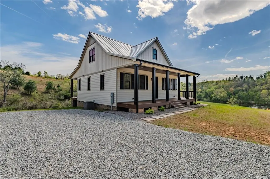 1518 Moxley Ridge, Gap Civil, NC 28675 - #1
