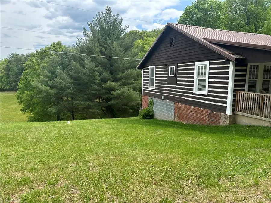 3208 Wards Gap, Cana, VA 24317 - #3