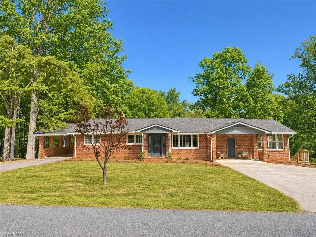 167 Birch Street, Wilkesboro, NC 28697 - #1