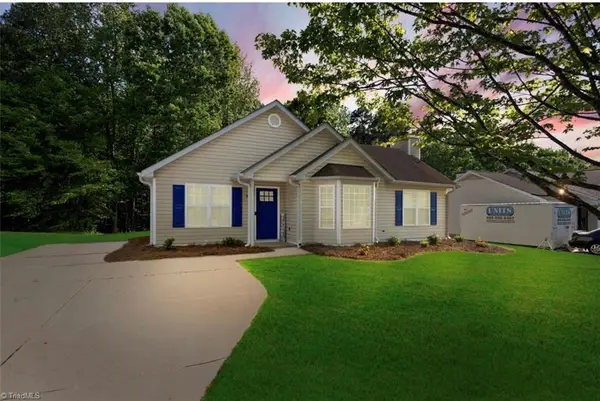 813 Valley Oak Drive, Greensboro, NC 27406