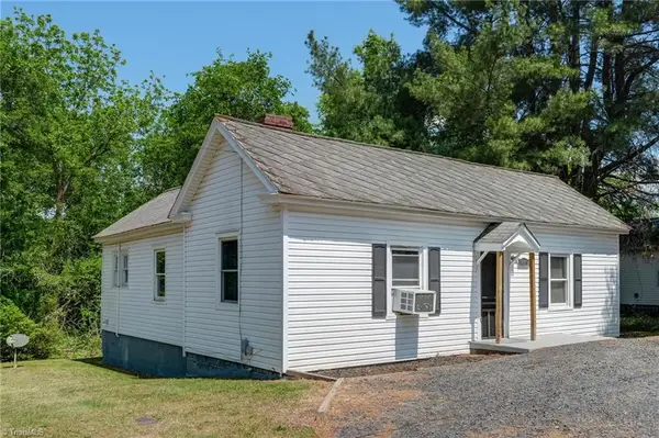 1409 Ridge Avenue, Eden, NC 27288