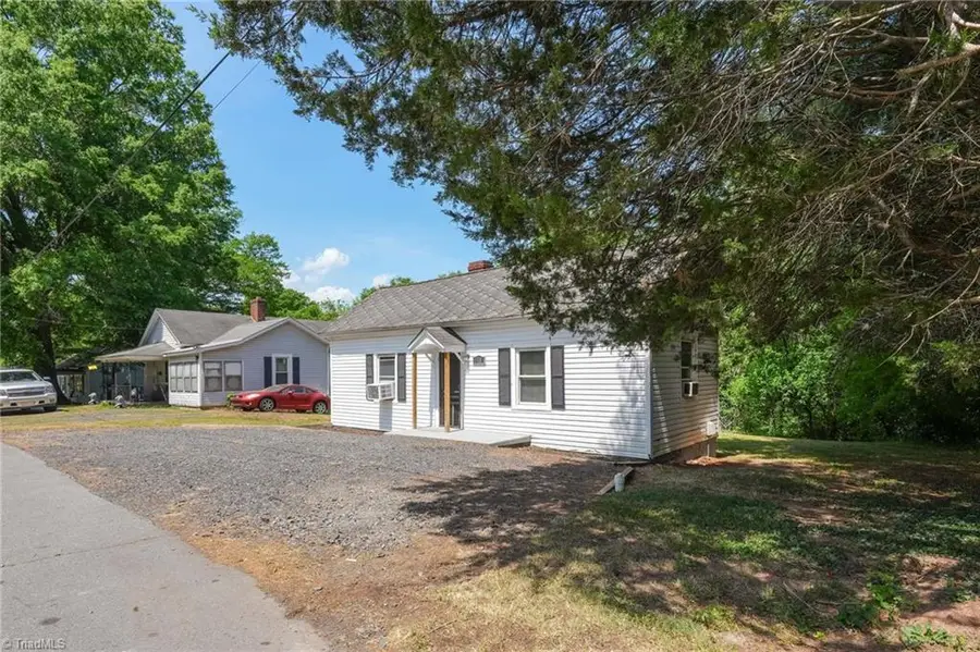 1409 Ridge Avenue, Eden, NC 27288 - #2