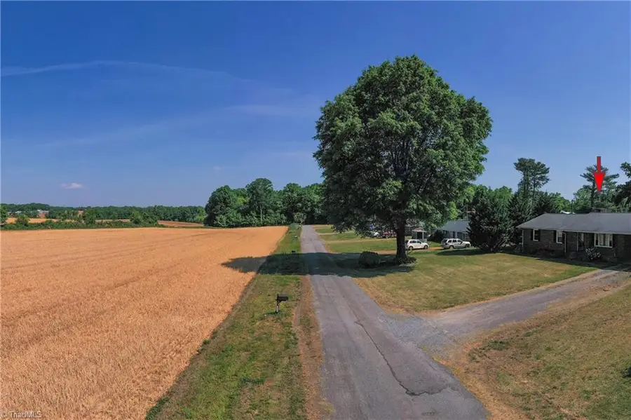 1012 H E Renegar Drive, Yadkinville, NC 27055 - #3