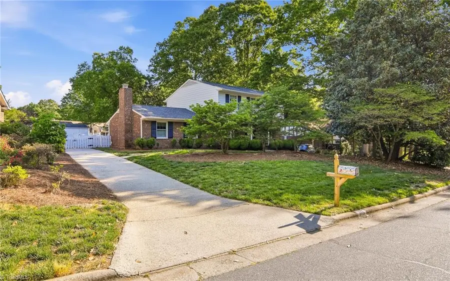 3510 Cotswold Terrace, Greensboro, NC 27455 - #3