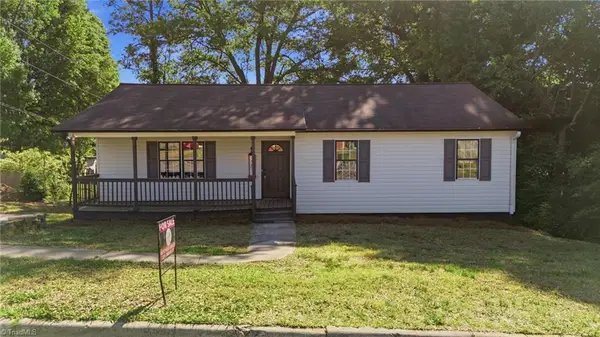 230 James Street, Lexington, NC 27295