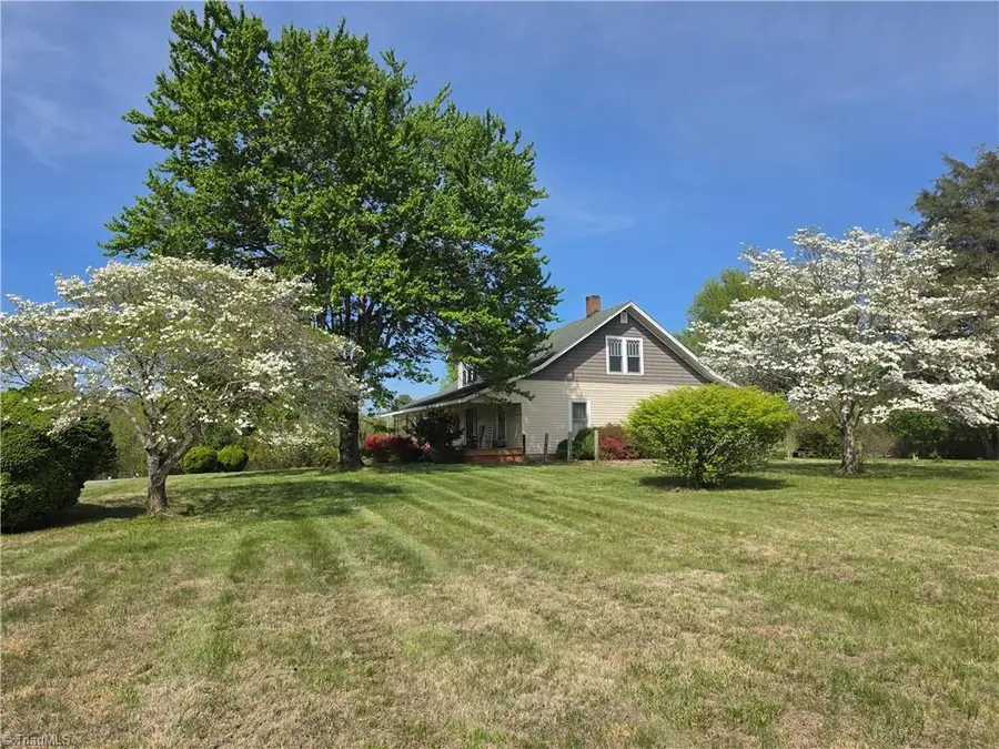 2729 Asbury Road, Mount Airy, NC 27030 - #2