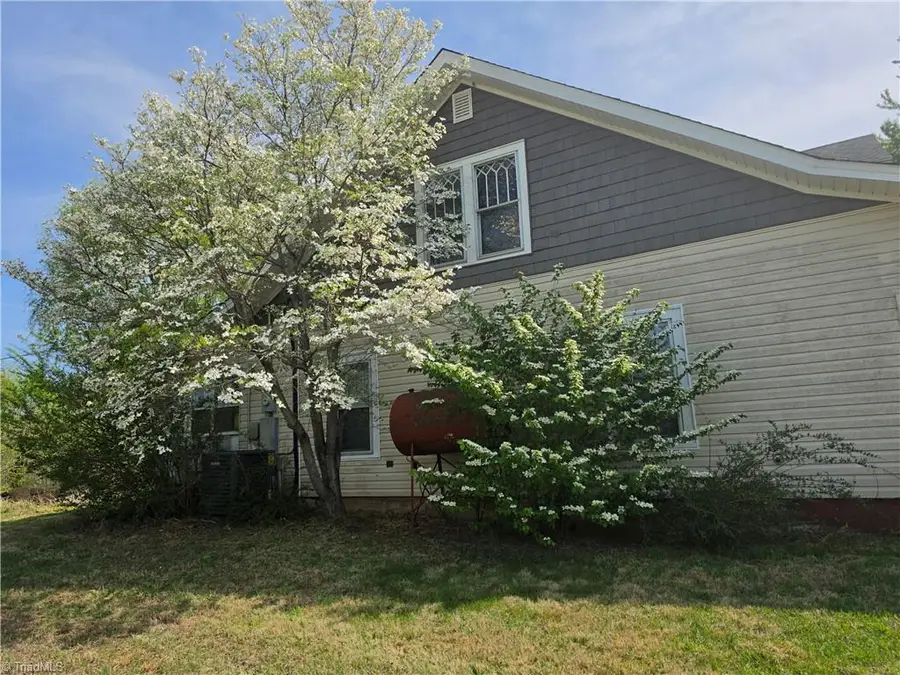 2729 Asbury Road, Mount Airy, NC 27030 - #3