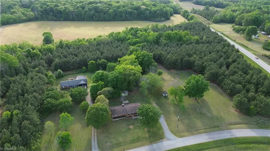 136 Fuller Mill Road S, Trinity, NC 27370 - #2