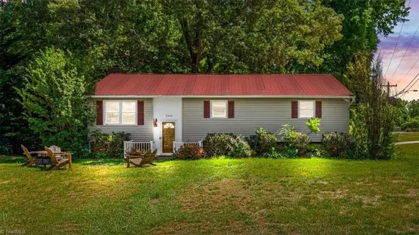 2250 Willow Bend Drive, Kernersville, NC 27284