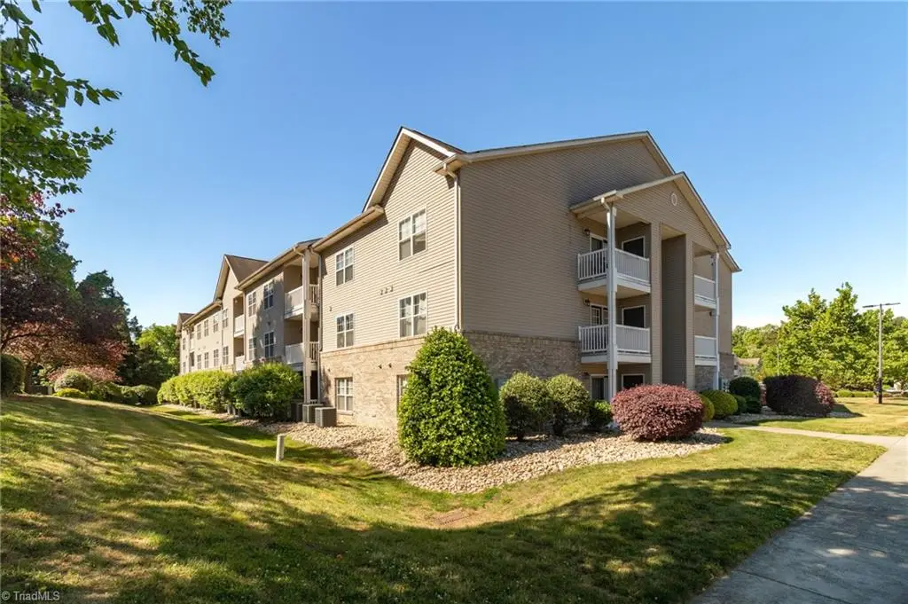 7100 W Friendly Avenue #205, Greensboro, NC 27410 - #1