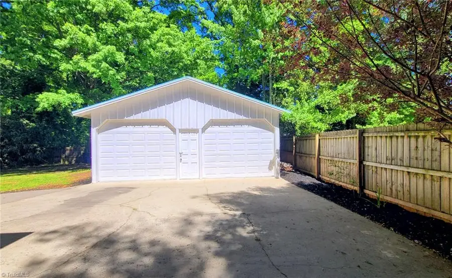 628 Mission Road, Winston Salem, NC 27103 - #3