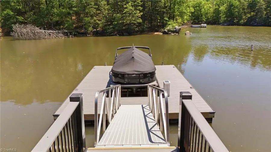 819 Hickory Point Drive, Lexington, NC 27292 - #3