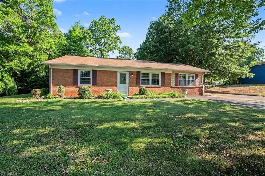 122 Redwood Bend, King, NC 27021 - #2