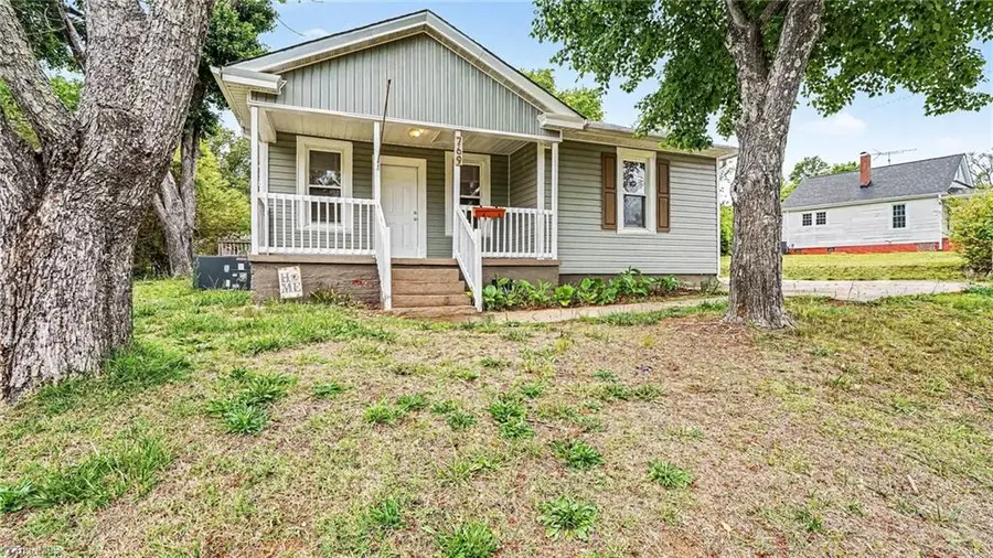 769 Circle Drive, Eden, NC 27288 - #3