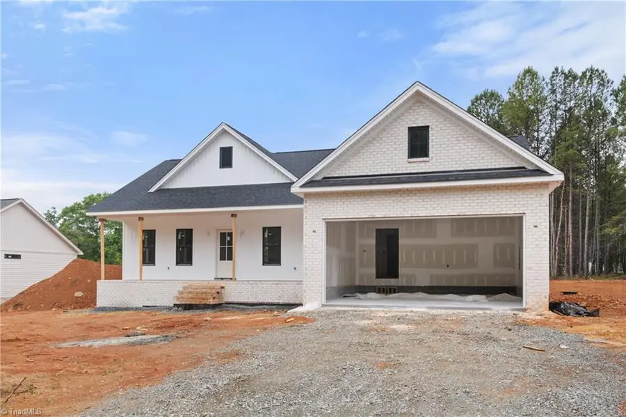 410 Potters Landing, Denton, NC 27239 - #2