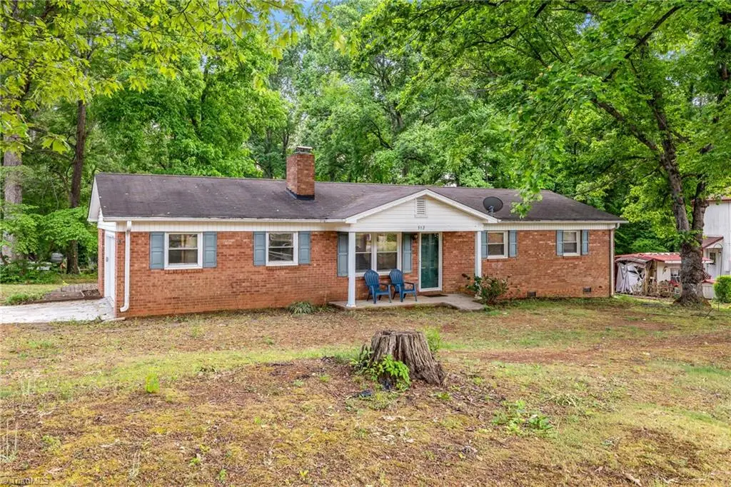 312 Tanbark Lane, Kernersville, NC 27284 - #1