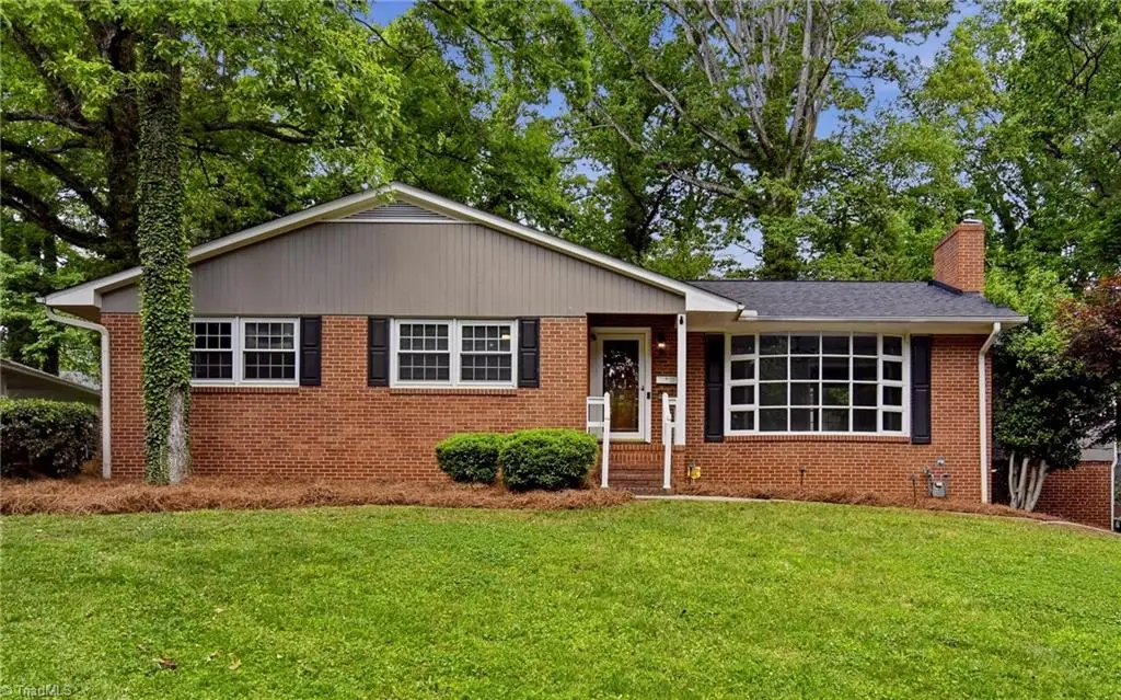1000 Huntingdon Road, Winston Salem, NC 27104 - #1