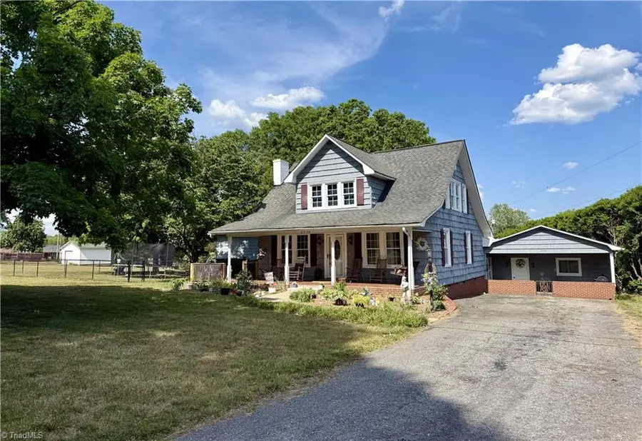2230 Boone Trail, North Wilkesboro, NC 28659 - #2