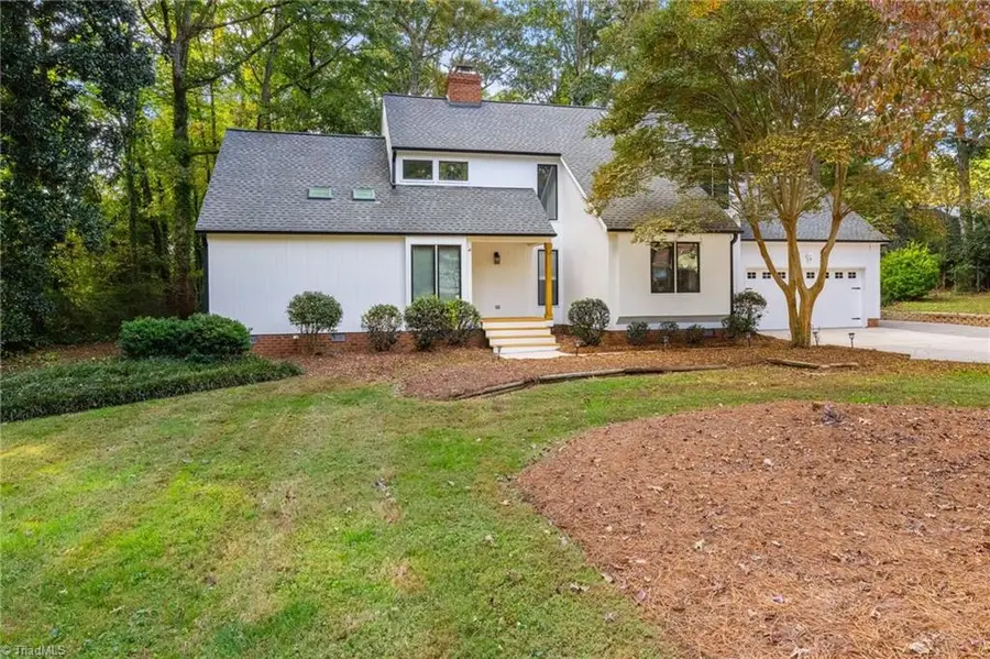 5928 Woodfield Drive, Kernersville, NC 27284 - #2