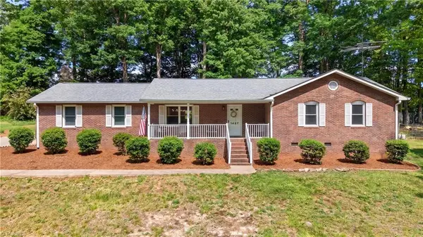 1437 Plantation Circle, Asheboro, NC 27205