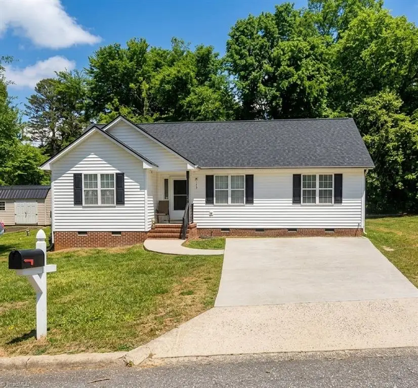 2708 Grimsley Street, Greensboro, NC 27403 - #1