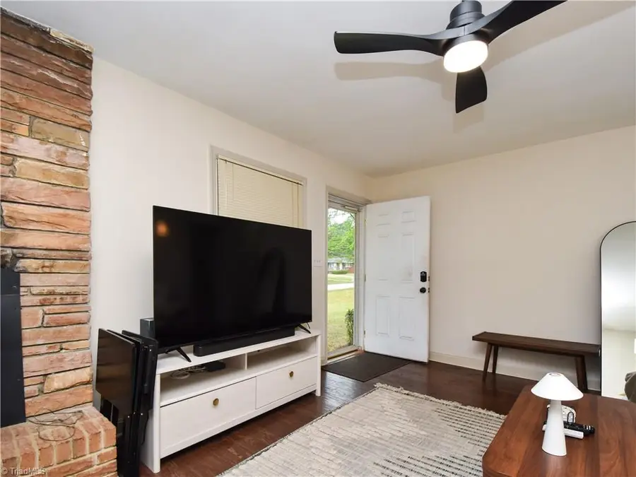 515 Manor Drive, High Point, NC 27260 - #3