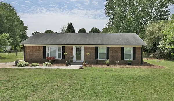 7330 Lalanda Drive, Lewisville, NC 27023