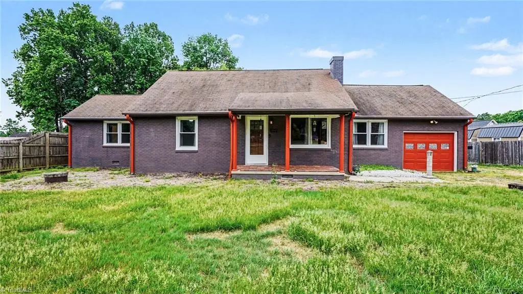 2442 Hoskins Road, Burlington, NC 27215 - #1