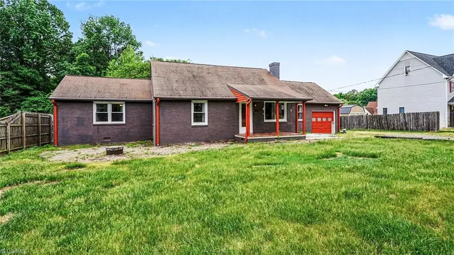 2442 Hoskins Road, Burlington, NC 27215 - #2