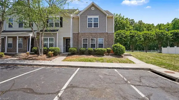 4293 Youngstown Drive, Greensboro, NC 27405