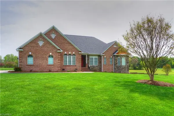 124 Will Taylor Lane, Winston-Salem, NC 27107