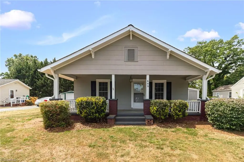 609 Dobson Street, Kernersville, NC 27284 - #1