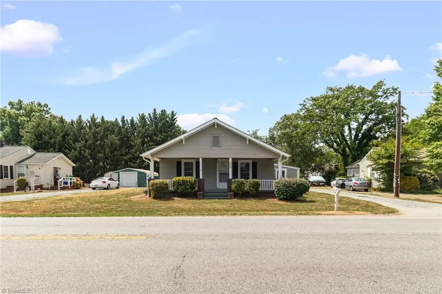 609 Dobson Street, Kernersville, NC 27284 - #2