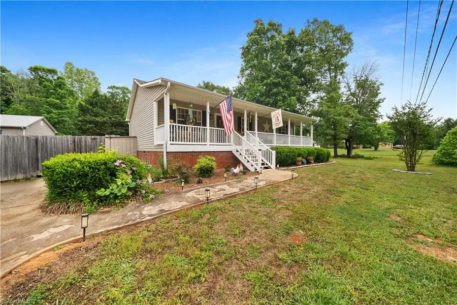 206 Old Camp Road, Denton, NC 27239 - #3