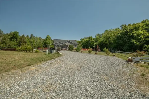 184 Katie Lane, Lexington, NC 27292