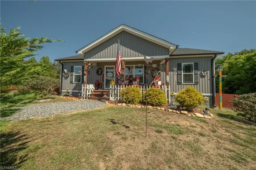 184 Katie Lane, Lexington, NC 27292 - #2