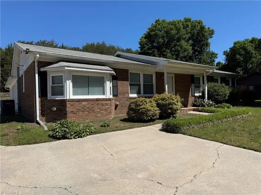8933 Ambridge Drive, Kernersville, NC 27284 - #2