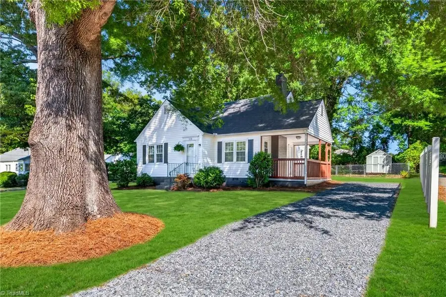 1118 Woodleigh Circle, Reidsville, NC 27320 - #3