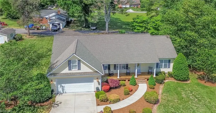 183 Devon Lane, Statesville, NC 28625 - #2