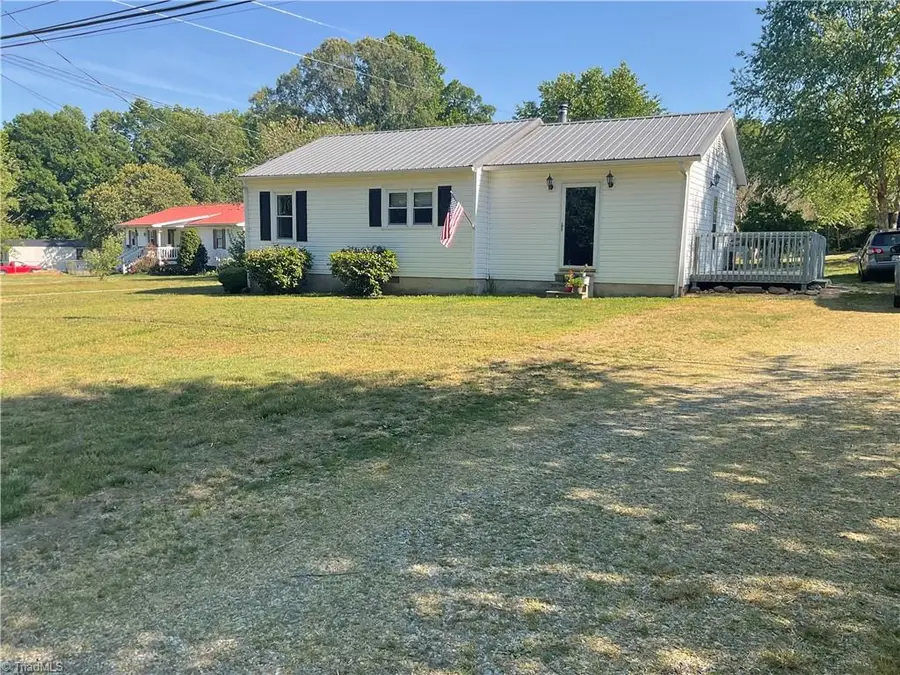 2190 Sullivan Road, Thomasville, NC 27360 - #2