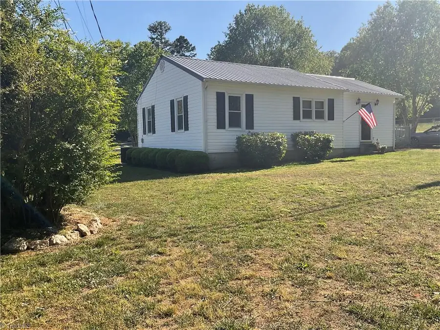 2190 Sullivan Road, Thomasville, NC 27360 - #3